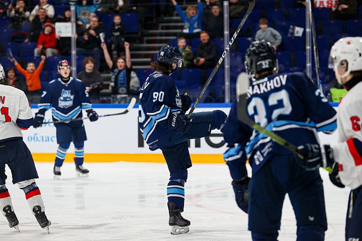 Побеждаем в 999 матче!