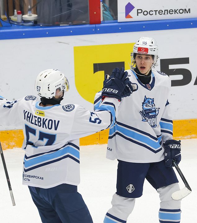 Побеждаем в первой игре в году!