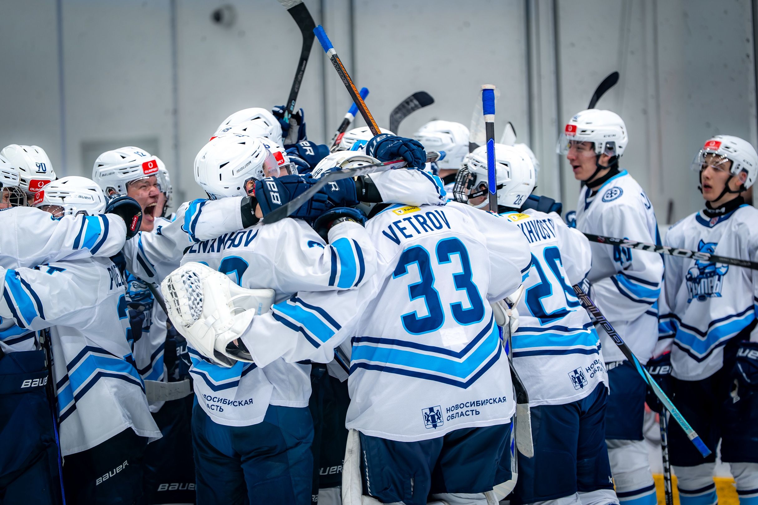 "СНАЙПЕРЫ" ВЫШЛИ В ПЛЕЙ-ОФ!