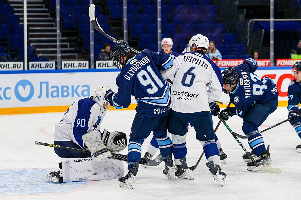 24.12.2025 "Сибирские Снайперы" - "Снежные Барсы"