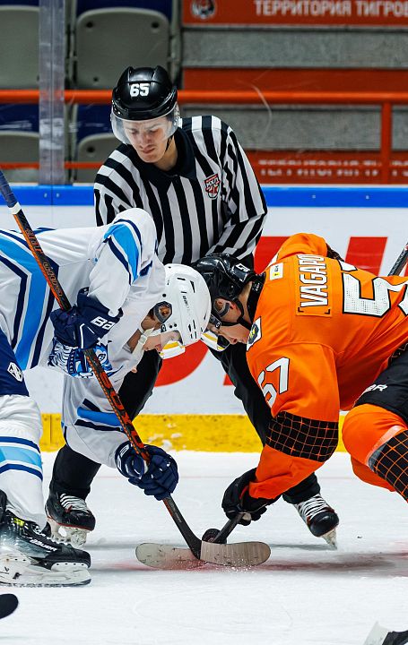 В тяжёлом противостоянии уступаем в Хабаровске