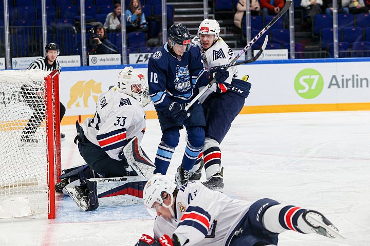 Проигрываем в равной борьбе